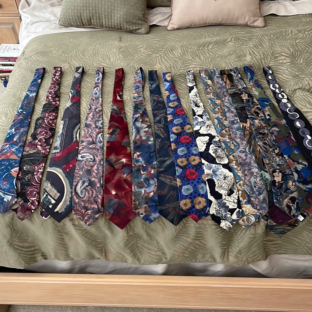 Bundle of 15 ties
